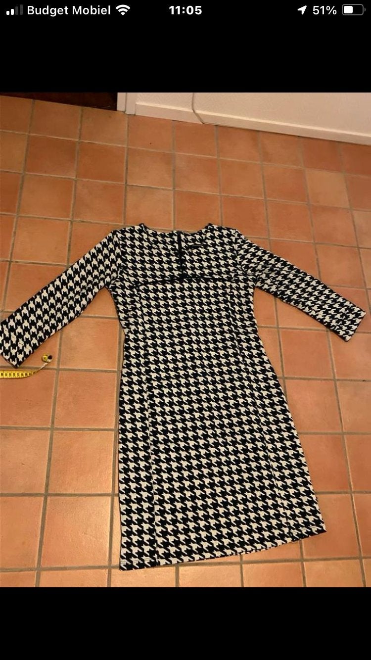 Angelle Milan Jurk Zwart/blauw Pied-de-Poule Maat 38, Kleding | Dames, Jurken, Maat 38/40 (M), Zwart, Ophalen of Verzenden, Zo goed als nieuw