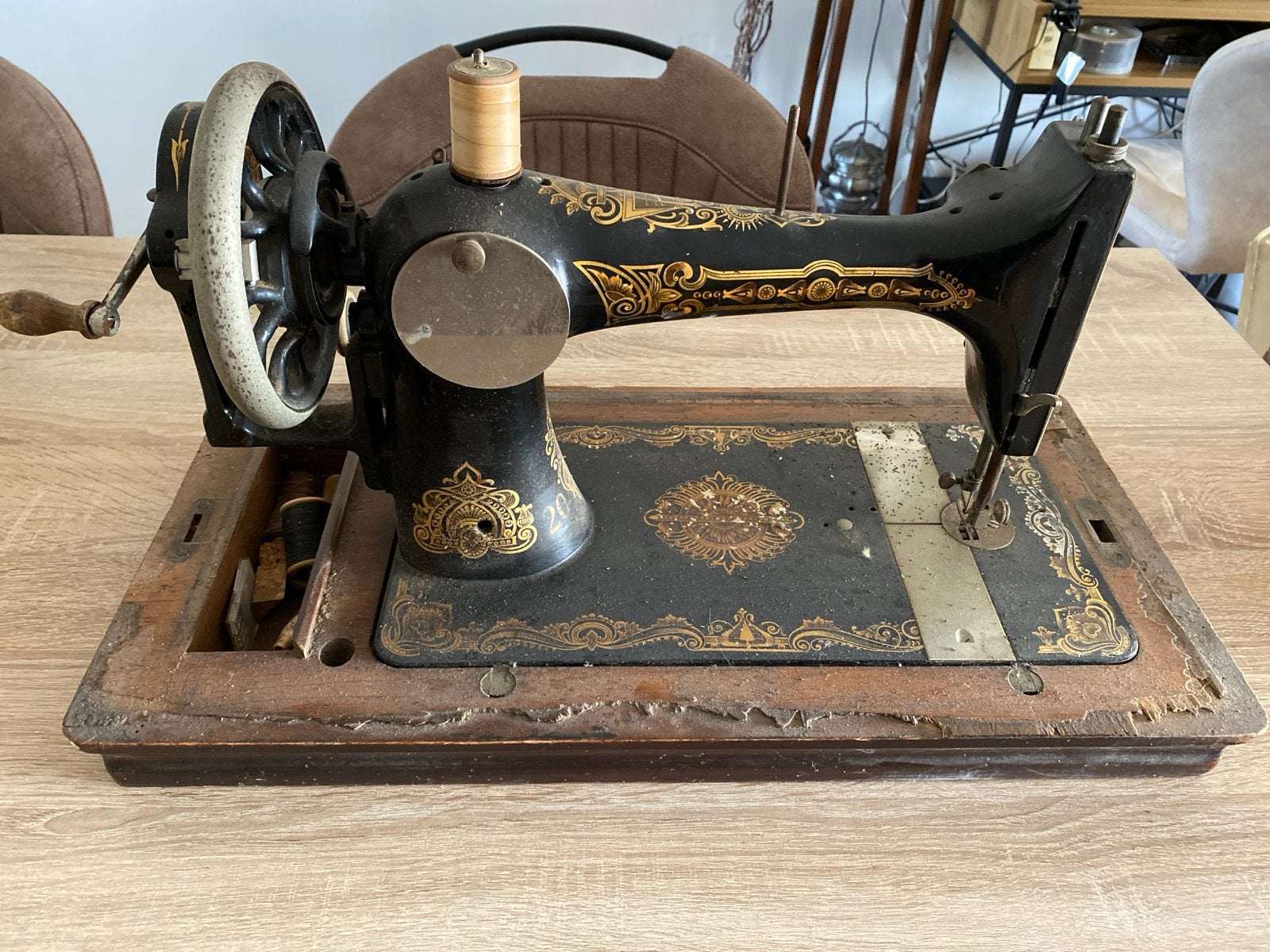 Antieke Lewenstein Naaimachine met Houten Kist, Ophalen