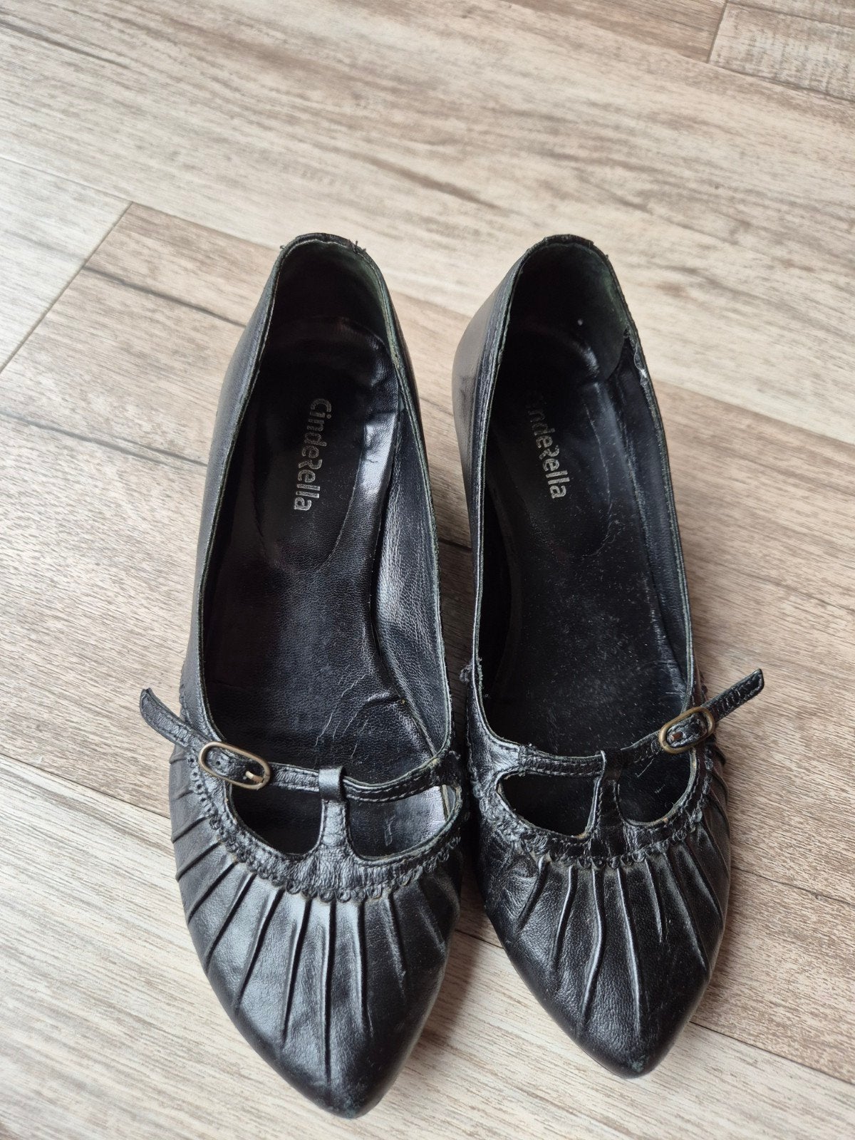 Cinderella schoenen maat 35, Schoenen met lage hakken, Zwart, Ophalen of Verzenden, Cinderella