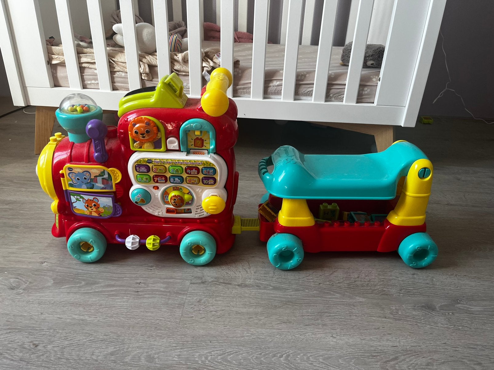 Vtech trein locomotief, Kinderen en Baby's, Speelgoed | Vtech, Ophalen, Zo goed als nieuw, 6 maanden tot 2 jaar