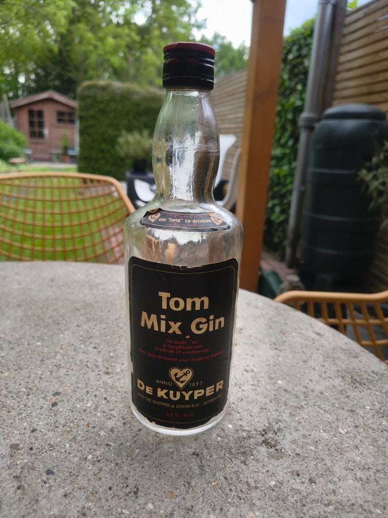 Retro fles Tom Mix Gin van De Kuyper, Ophalen, Gebruikt