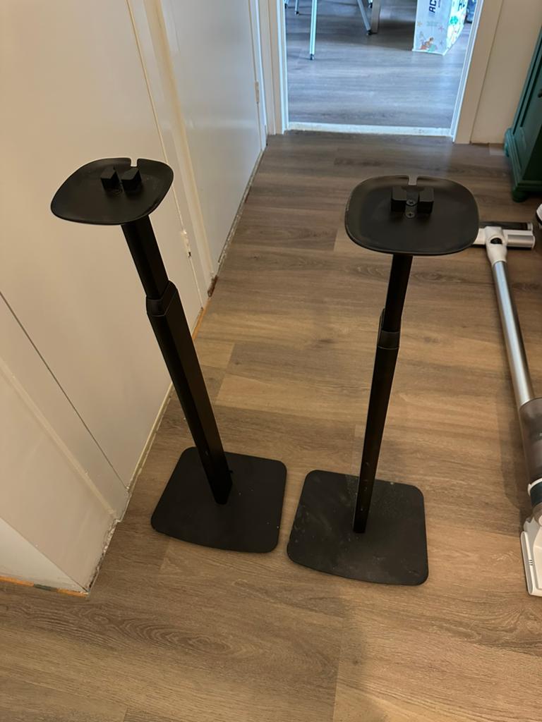 Vloerstandaard Sonos One Zwart, Muziek en Instrumenten, Standaards, Verzenden, Zo goed als nieuw