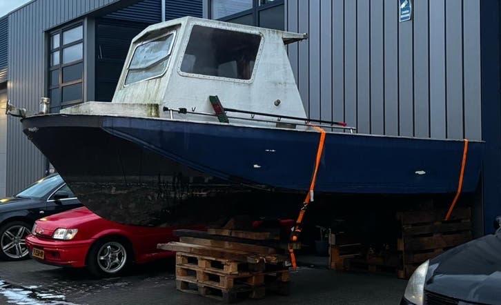 Visboot inboort 2 cilinder Diesel!!, Ophalen, Zo goed als nieuw, Motor en Techniek, Motorboot