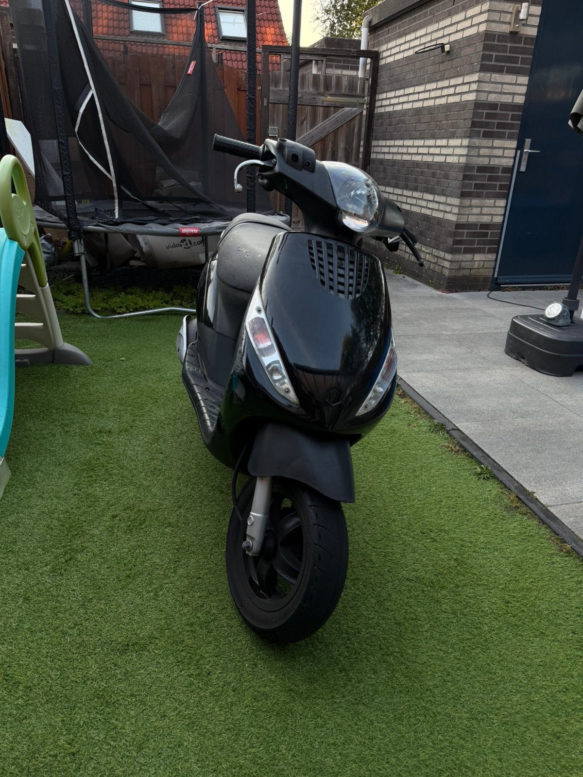 Piaggio Zip 70cc, Fietsen en Brommers, Scooters | Piaggio, Gebruikt, Zip, Tweetakt, Ophalen