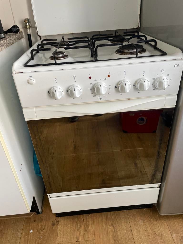 Etna Gasfornuis met Oven, Witgoed en Apparatuur, Fornuizen, Ophalen, Gebruikt, 4 kookzones, Gas