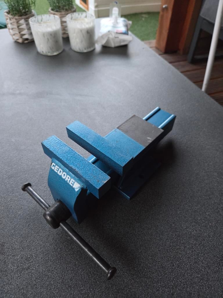 Gedore Bankschroef - 11cm Bekbreedte, Ophalen, Gebruikt