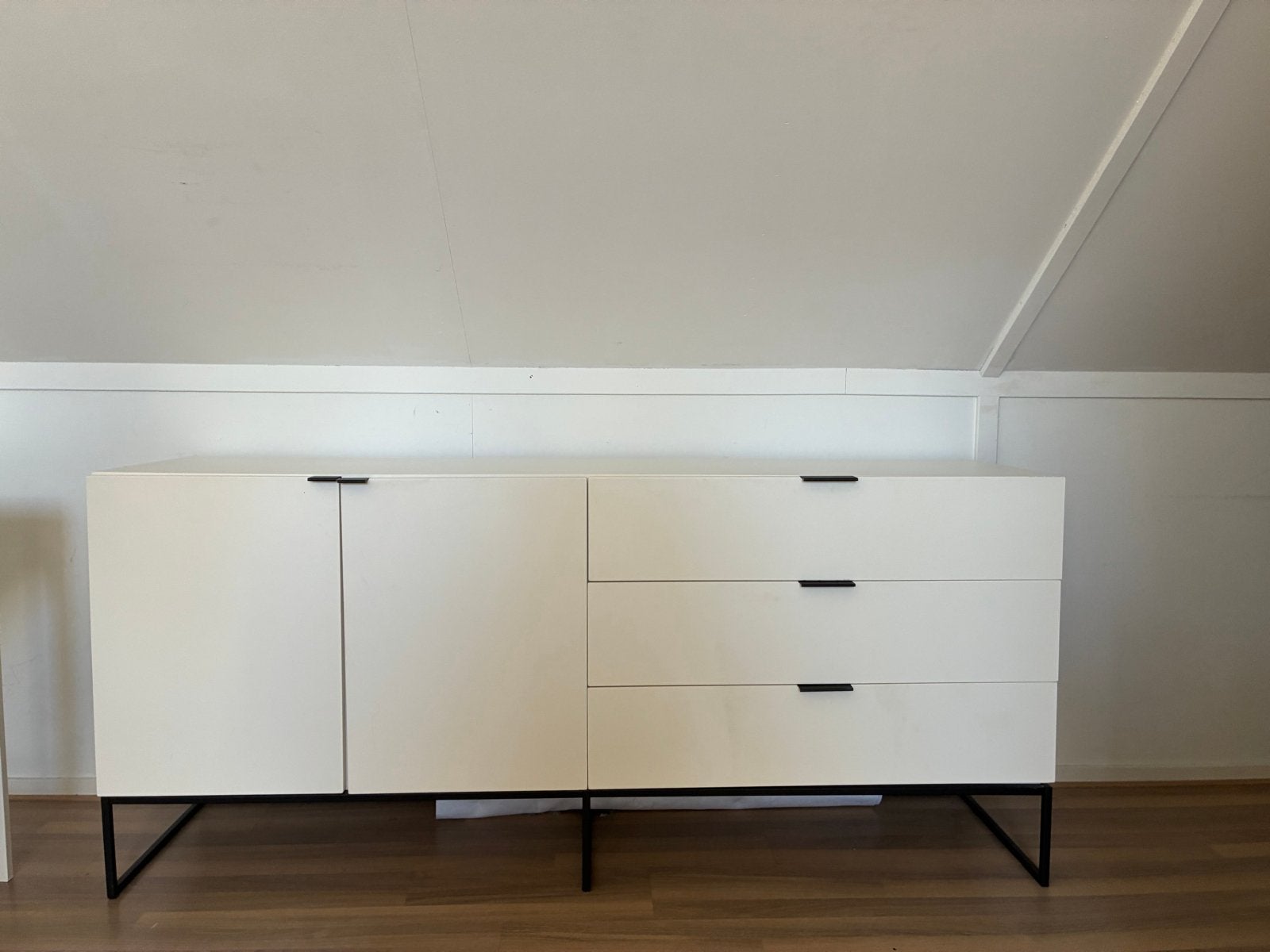 Modern wit dressoir met lades en deuren - 180x80x45 cm, Ophalen, Gebruikt, 150 tot 200 cm, Met lade(s)