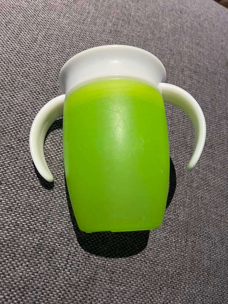 Munchkin 360 oefenbeker groen, Kinderen en Baby's, Babyvoeding en Toebehoren, Ophalen of Verzenden, Gebruikt, Overige typen