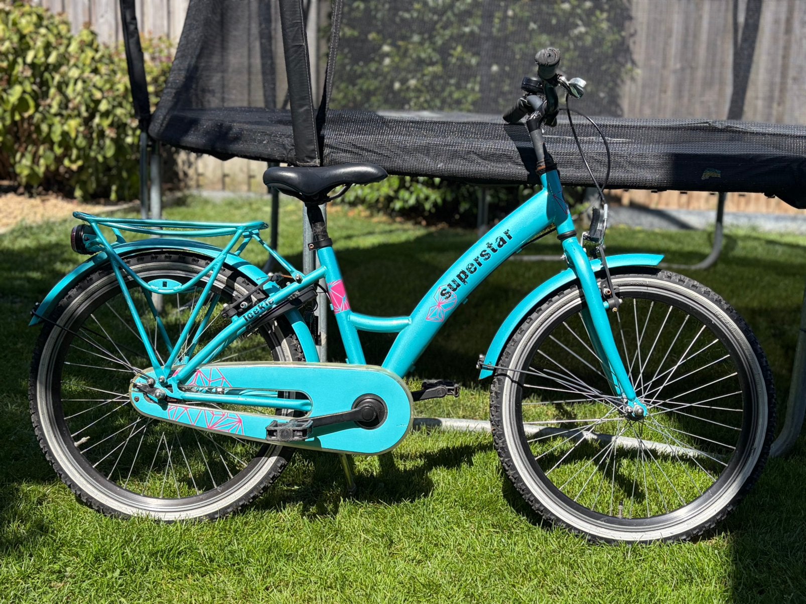 Mooie Loekie Superstar Kinderfiets 22 inch Turquoise/Blauw, Fietsen en Brommers, Fietsen | Meisjes, Ophalen, 22 inch, Gebruikt