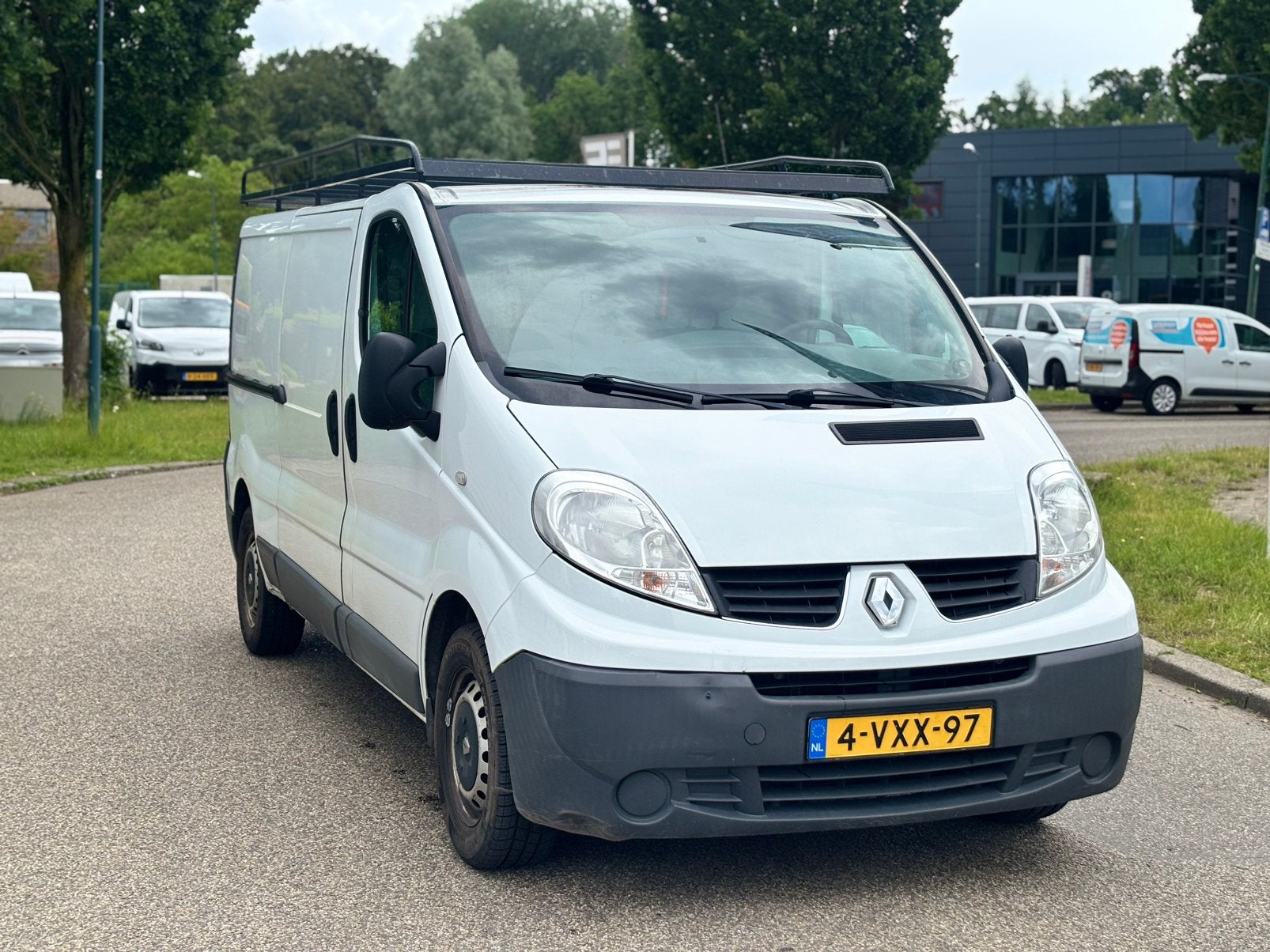 Renault Trafic 2.0 DCI L2H1 Trekhaak Imperiaal Schuifdeur, Euro 5, Stof, 1995 cc, 2000 kg