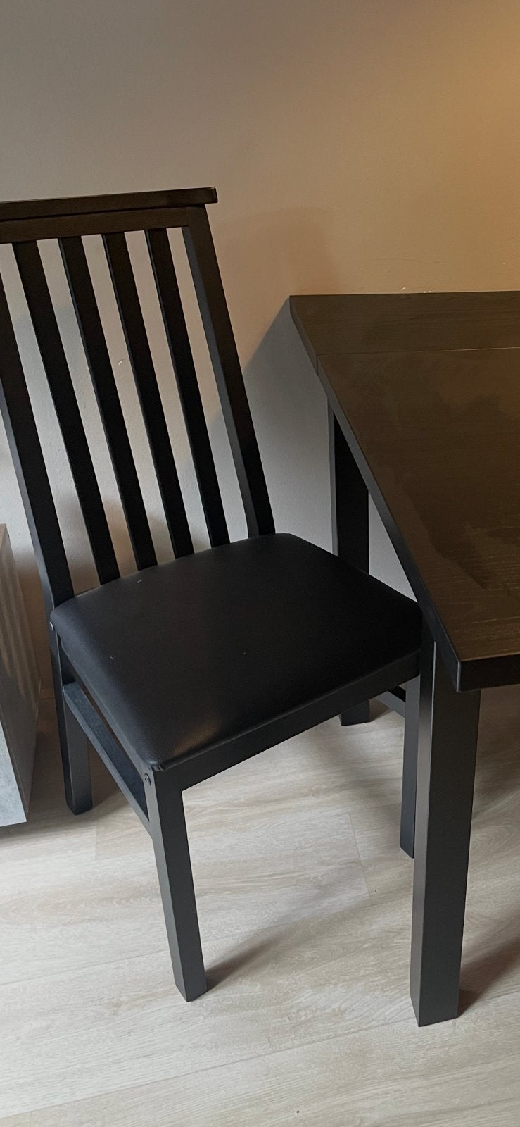 Ikea stoel nieuw, Ophalen, Zo goed als nieuw, Wit, Eén