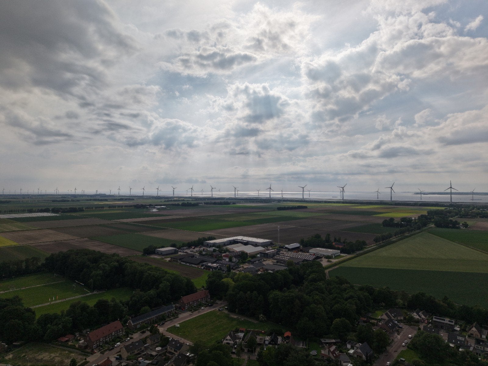 📸 GRATIS DRONEFOTO’S & VIDEO’S 🚁  – PORTFOLIO OPBOUW, Diensten en Vakmensen