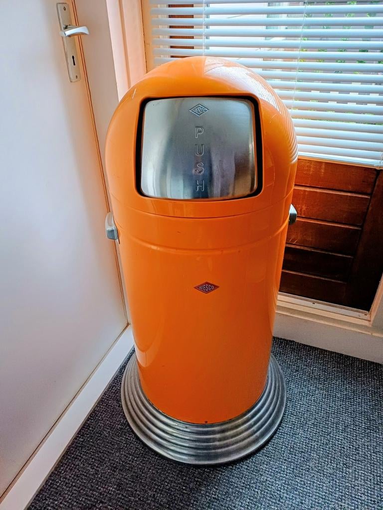 Wesco Big Push afvalbak - Oranje - 120 Liter, Huis en Inrichting, Woonaccessoires | Prullenbakken, Ophalen