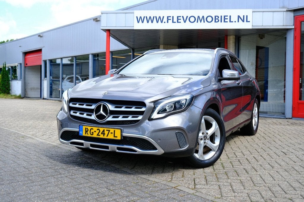 Mercedes-Benz GLA-klasse 180 Activity Edition Aut. *28.781km, Auto's, Mercedes-Benz, Automatische klimaatregeling, Gebruikt, Euro 6