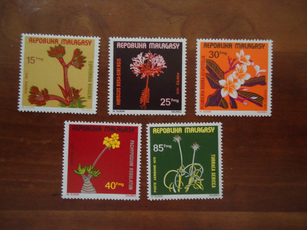 Flora planten Madagascar 1975, mi. 748-52 postfris, Ophalen of Verzenden, Postfris, Dier of Natuur