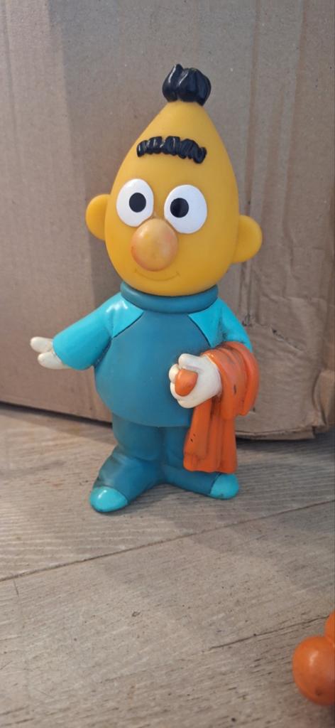 Bert pop spaarpot ernie en bert Sesamstraat (9526), Verzamelen, ., Ophalen of Verzenden, Zo goed als nieuw, China