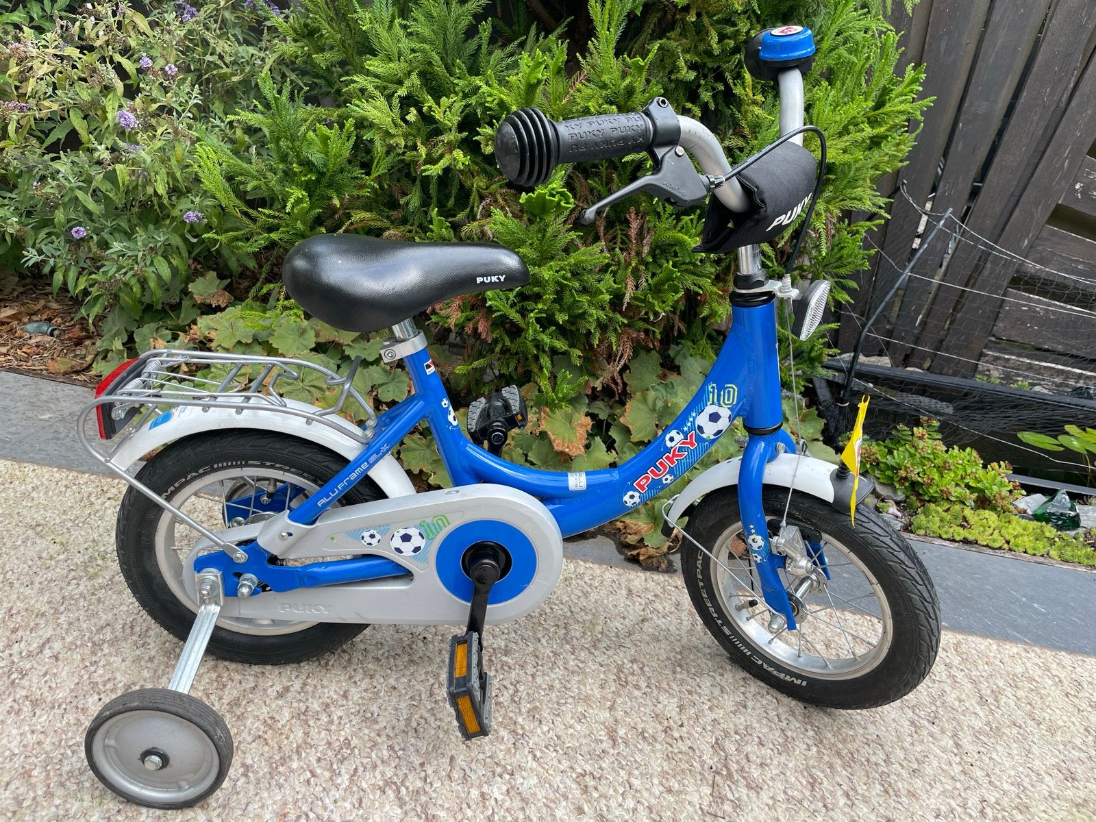 Puky kinderfiets met zijwieltjes - ideaal om te leren fietse, Fietsen en Brommers, Fietsen | Kinderfietsjes, Ophalen, Terugtraprem