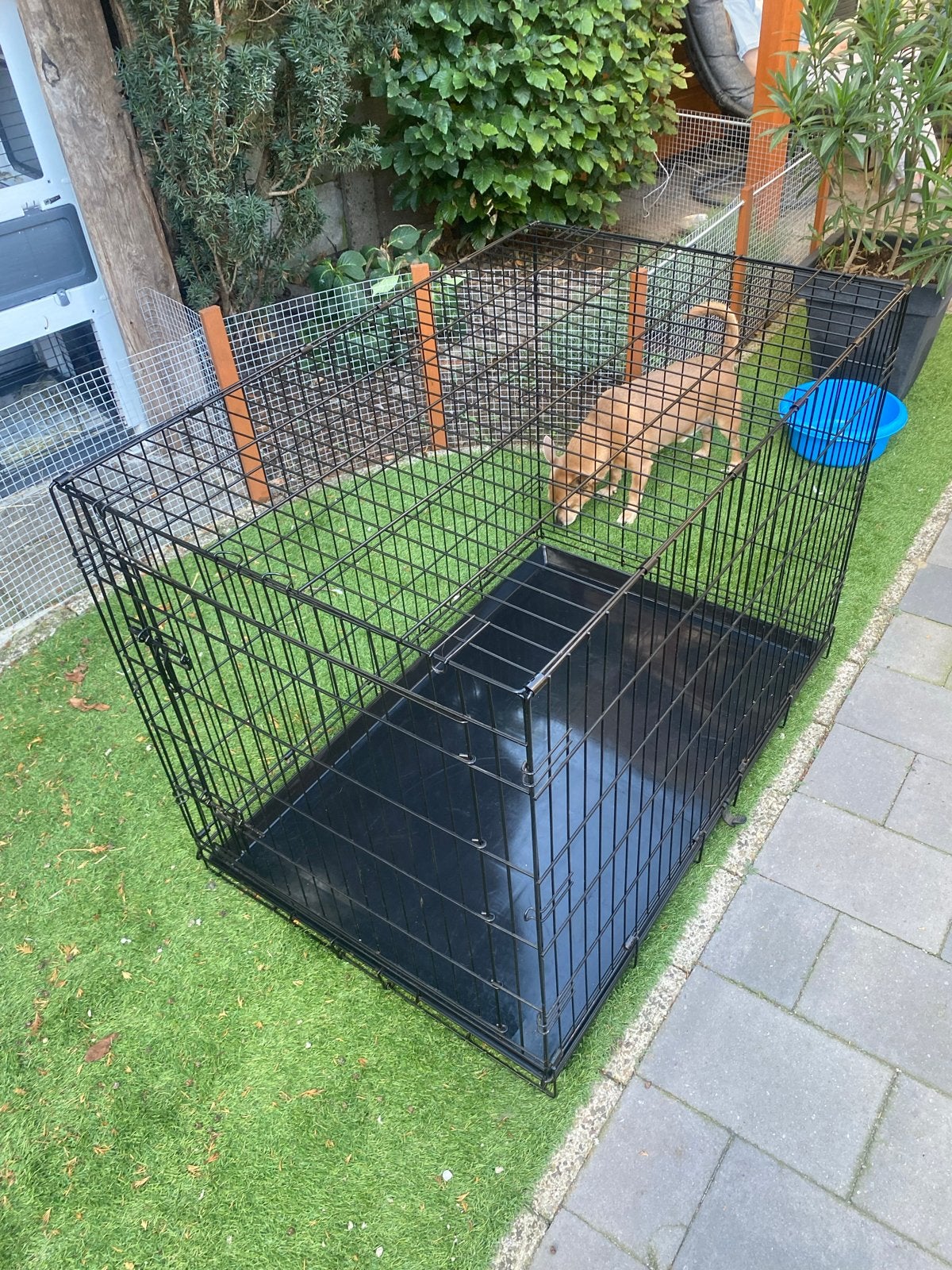 Grote hondenbench in goede staat L 107cm x B 70cm x H 78cm, Ophalen, Zo goed als nieuw
