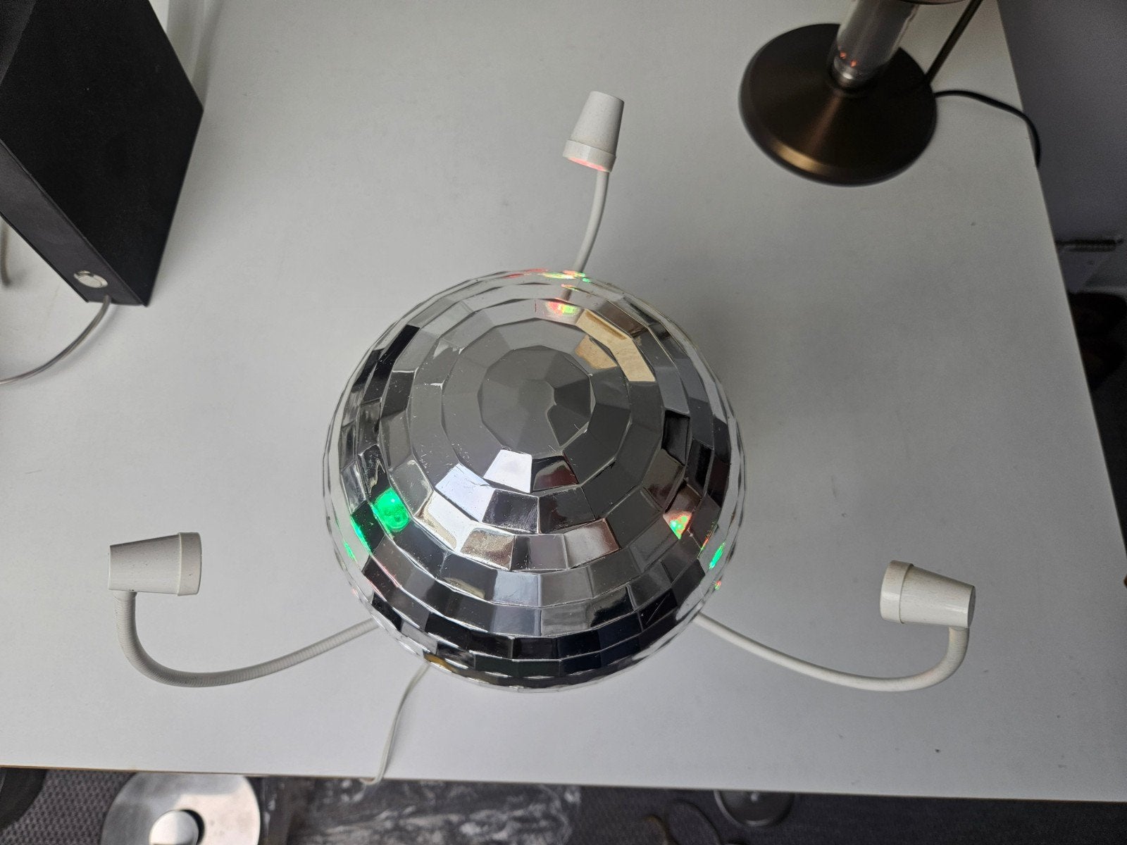 IKEA Spöka discobal met LED-verlichting, Gebruikt, Kunststof, Overige fittingen, Zilver