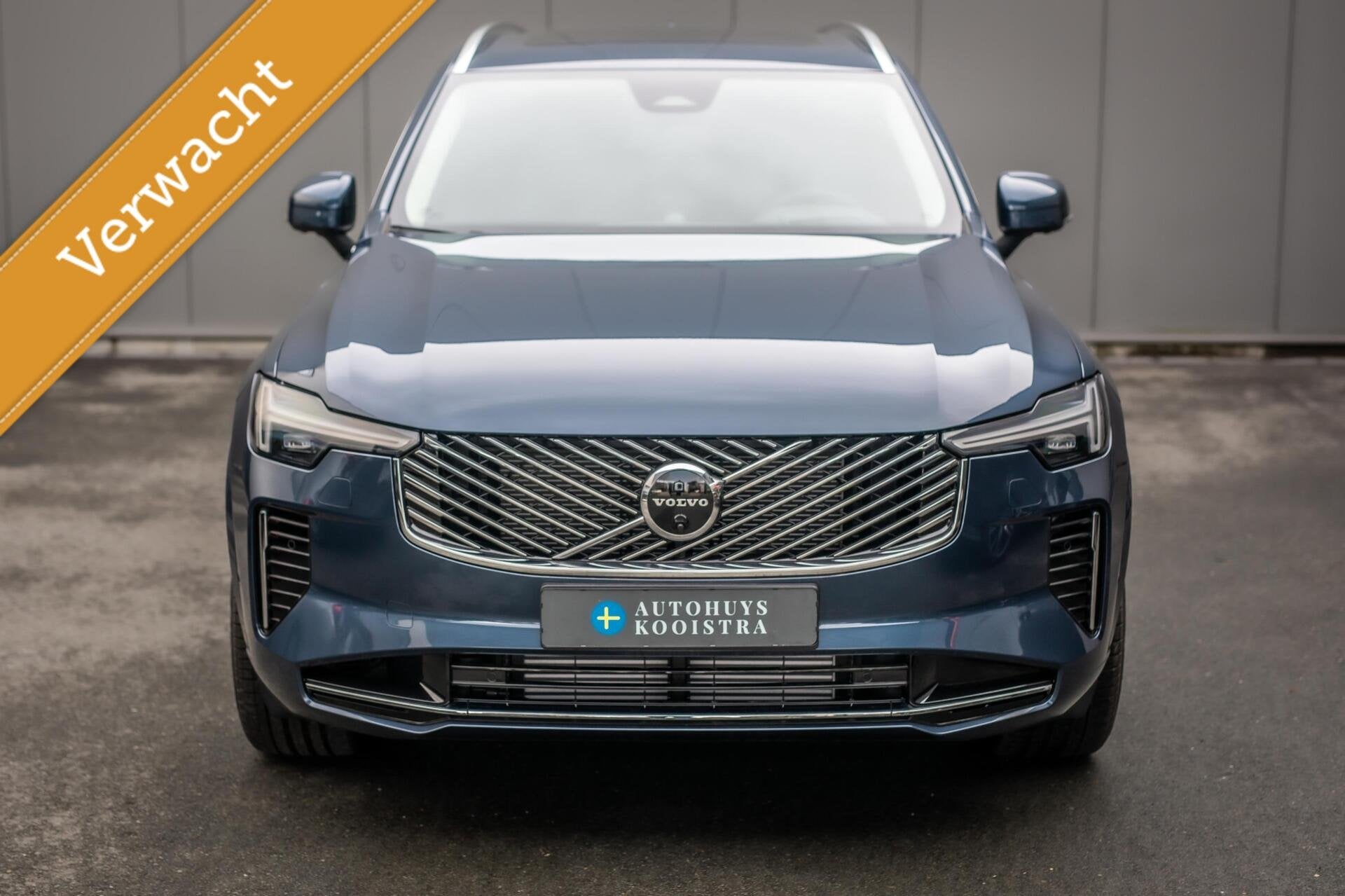 Volvo XC90 T8 Plug-in hybrid AWD Ultra Bright MY 2027 Full O, Gebruikt, 4 cilinders, 1969 cc, Blauw