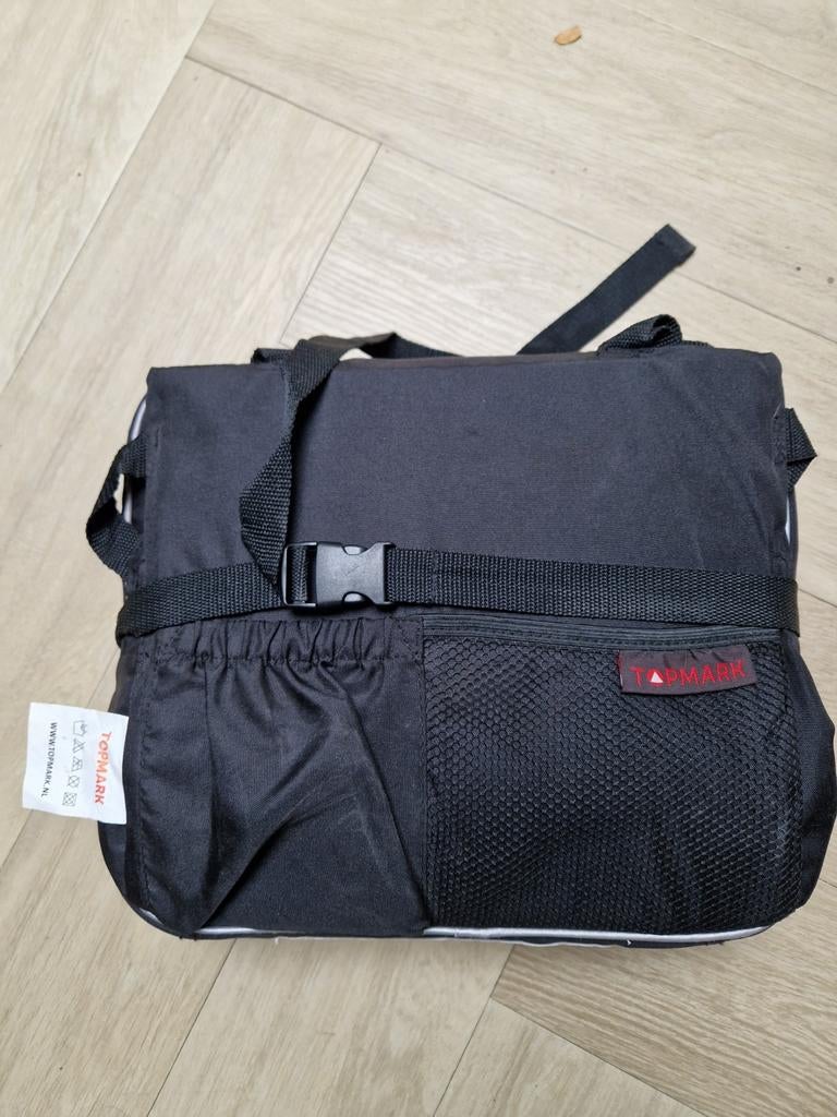 2x Zitverhoger Topmark/Toppie, Kinderen en Baby's, Autostoeltjes, Gebruikt, Overige merken, 15 t/m 36 kg, Autogordel, Ophalen