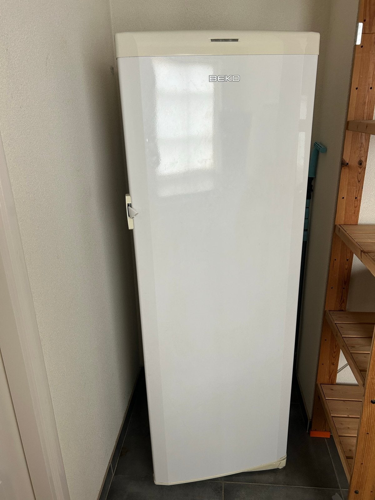 Beko vrieskast - Ruime en efficiënte vriezer, Gebruikt, 160 cm of meer, Ophalen, Vrieskast