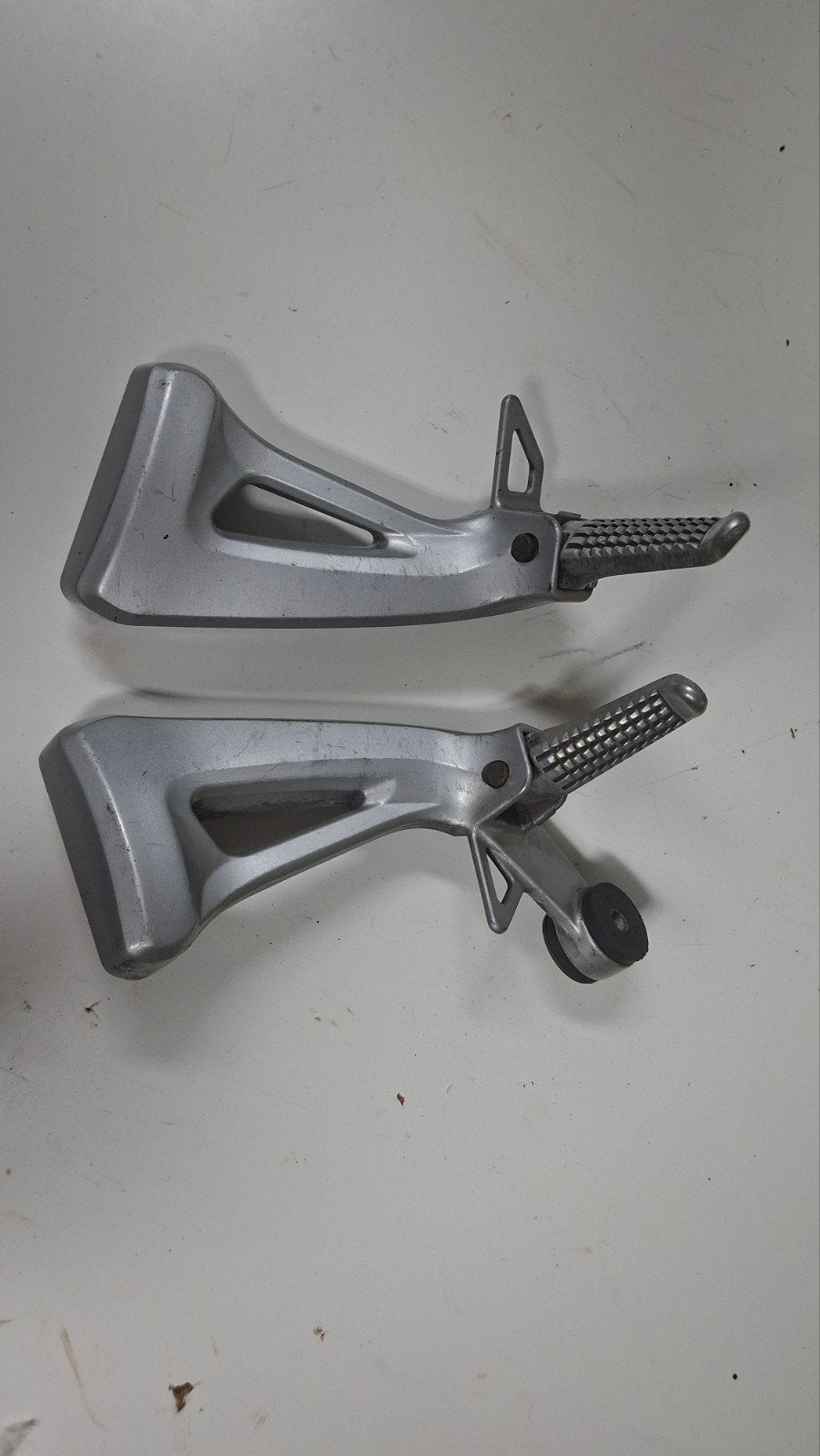 Voetsteunen set Suzuki SV650S 1999-2002, Ophalen of Verzenden, Gebruikt