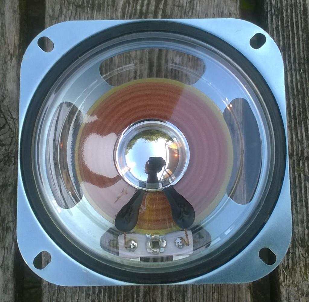 Luidspreker 4 inch 15 - 30 Watt, vochtresistent, Audio, Tv en Foto, Luidsprekers, Overige merken, Overige typen, Nieuw, Ophalen of Verzenden