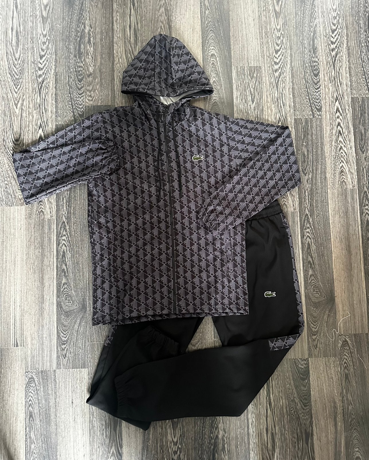Lacoste pak, Ophalen, Maat 52/54 (L), Zwart, Nieuw