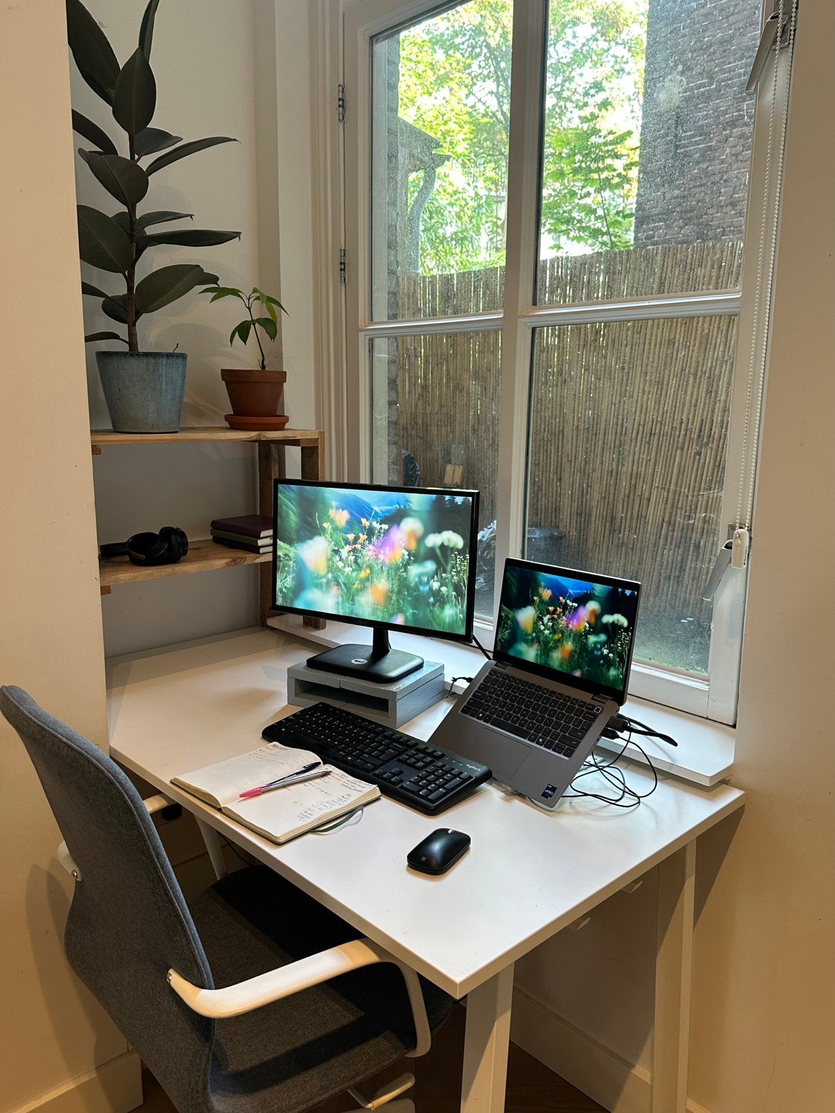 Desk, chair, monitor, keyboard, Ophalen, Gebruikt