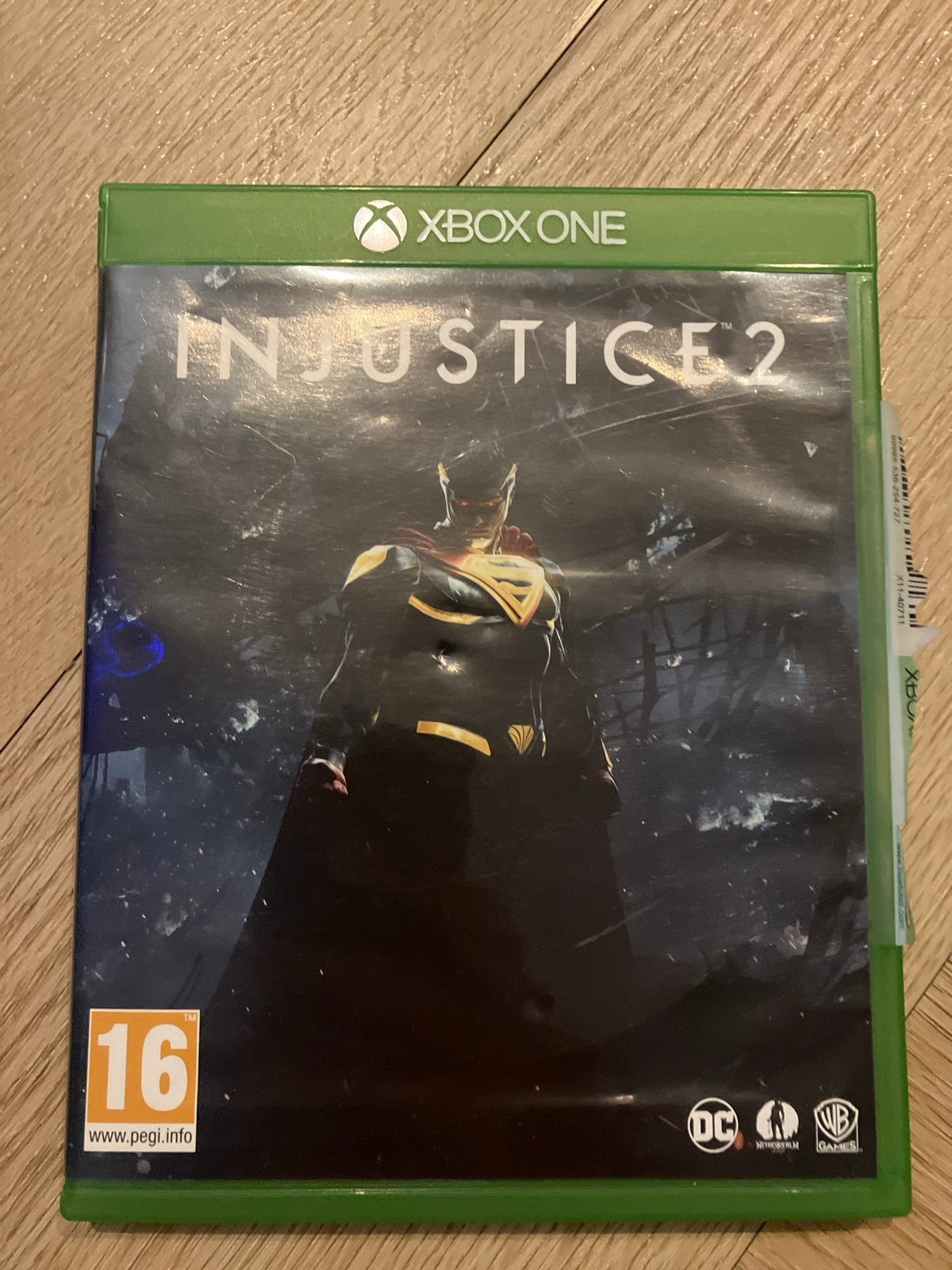 Injustice 2 - Xbox One (Zo goed als nieuw), Vechten, 2 spelers, Eén computer, Ophalen of Verzenden