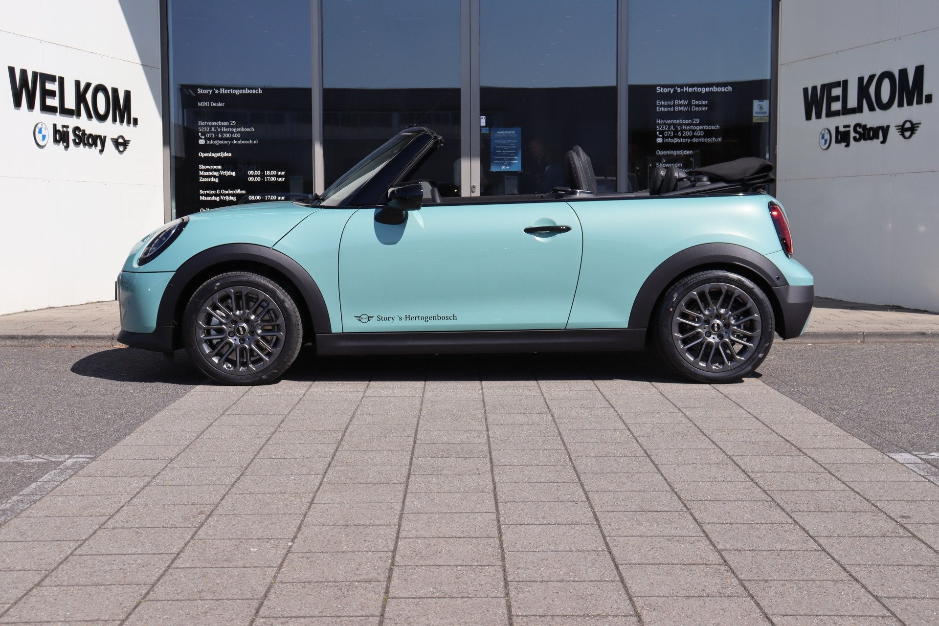 MINI Cabrio Cooper C Automaat / Favoured / Pakket S / 17" U-, Auto's, Mini, 15 km/l, 4 stoelen, Bedrijf, Mini Next