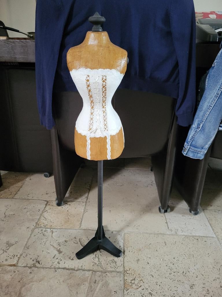 Mini paspop ter decoratie, Ophalen of Verzenden, Gebruikt