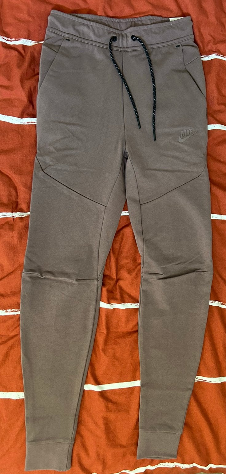 Nike Tech Fleece broek maat XS, Paars, Nieuw, Ophalen of Verzenden, Algemeen