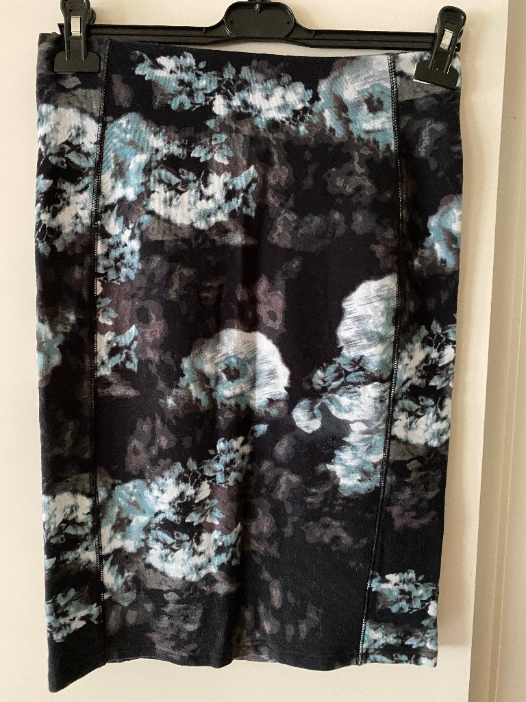 rok Roses of Avalon 38 zwart/wit/blauw/bruin, Kleding | Dames, Maat 38/40 (M), Zwart, Ophalen of Verzenden, Zo goed als nieuw
