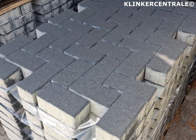 KORTING 1.630m2 antraciet 21x10,5x8cm B-KEUS betonklinkers k