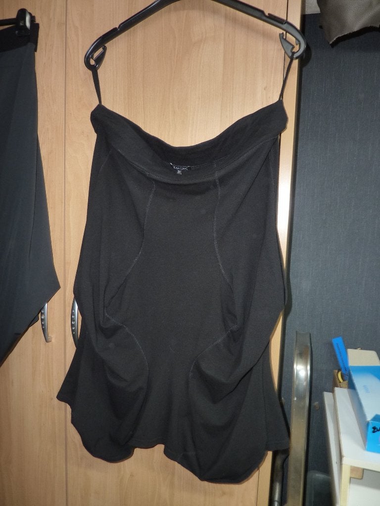 Hebbeding zwarte aparte rok maat 3, Kleding | Dames, Rokken, Zo goed als nieuw, Maat 46/48 (XL) of groter, Zwart, Onder de knie