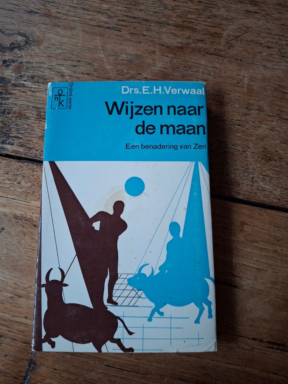 Wijzen naar de maan. Drs. E.H. Verwaal., Boeken, Ophalen of Verzenden, Gelezen, Spiritualiteit algemeen, Achtergrond en Informatie