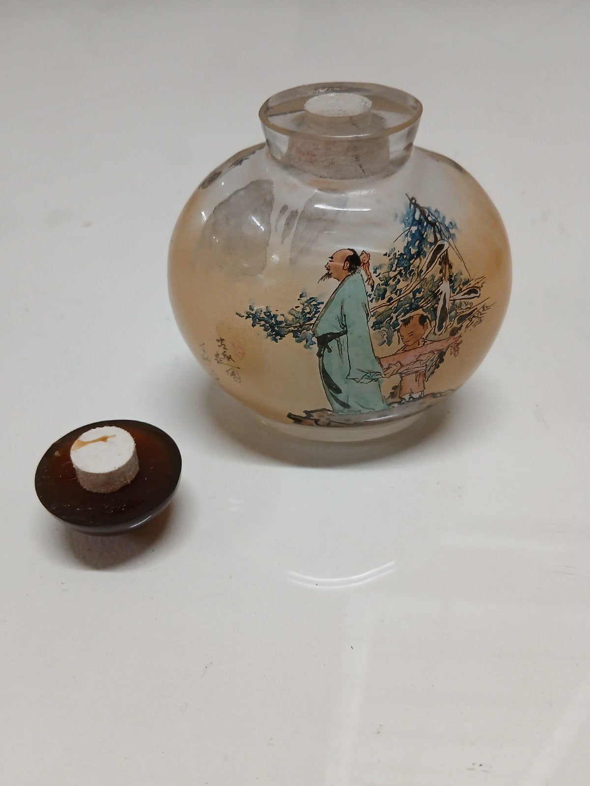 Decoratief chinees snuifflesje (reverse painting), Ophalen of Verzenden