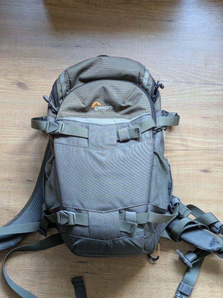 Lowepro Flipside Trek BP AW cameratas, Lowepro, Rugtas, Ophalen of Verzenden, Groen
