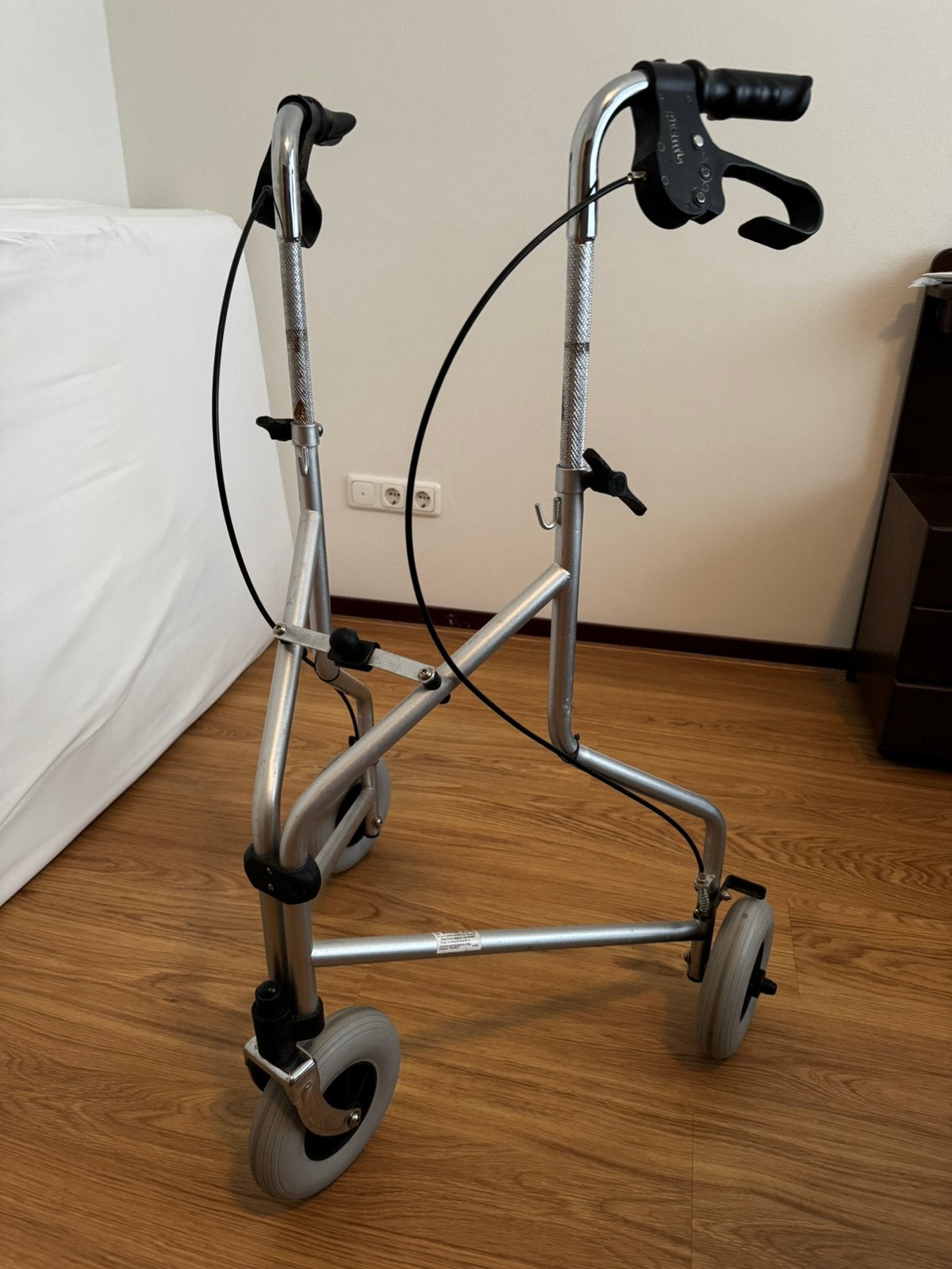Driewiel rollator, Diversen, Ophalen, Zo goed als nieuw