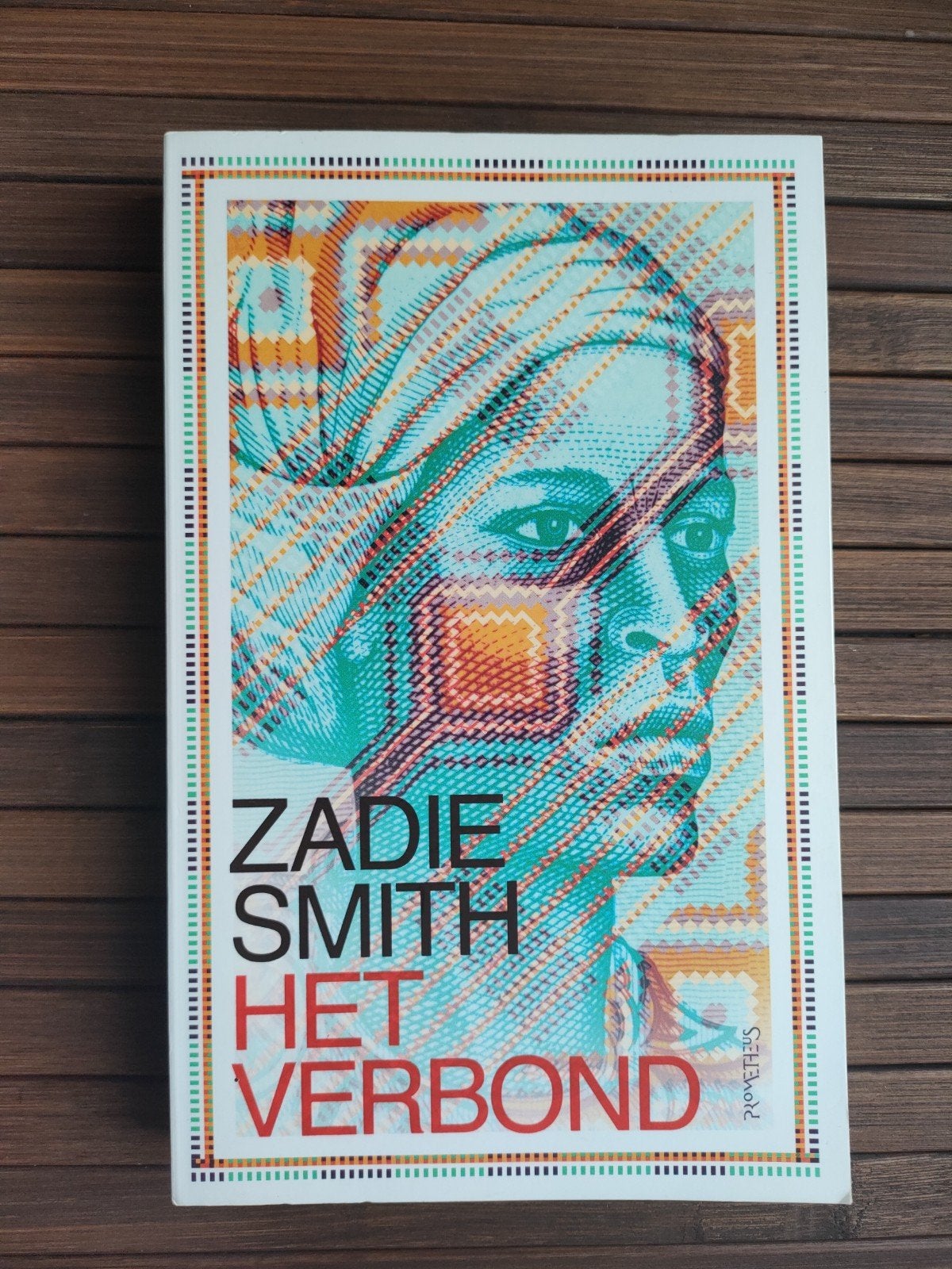 Zadie Smith - Het Verbond, Ophalen of Verzenden, Zo goed als nieuw, Zadie Smith, Nederland