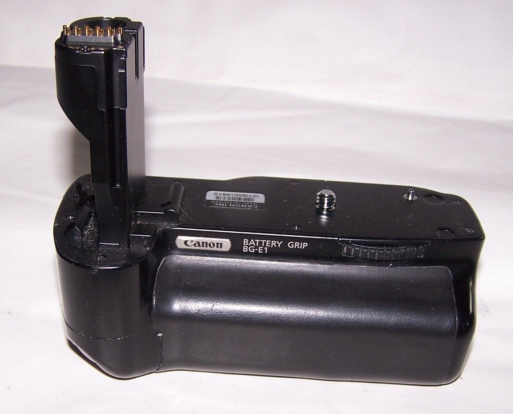 Canon BG-E1 Batterygrip voor Canon EOS 300D. Met 2 accu's., Canon, Opladen via netstroom, Canon, Batterygrip