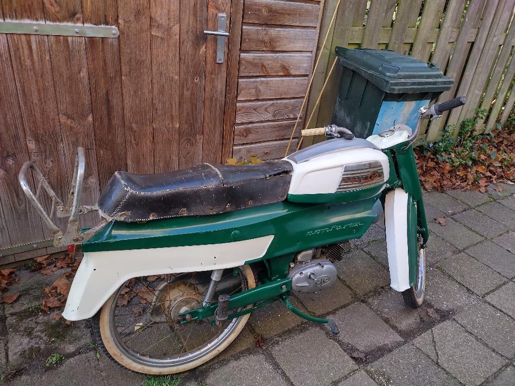 Batavus Conforte oldtimer brommer van 1963, Fietsen en Brommers, Brommers | Oldtimers, Ophalen, Maximaal 45 km/u, Batavus, 49 cc