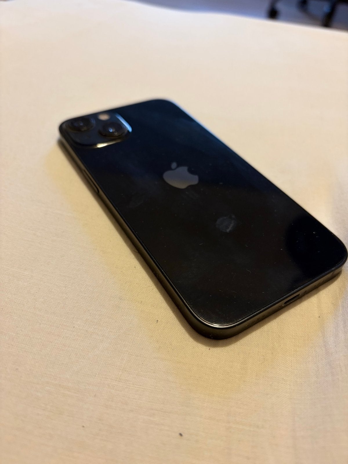 Foto 3 van iPhone 13 128GB - 90% batterijconditie