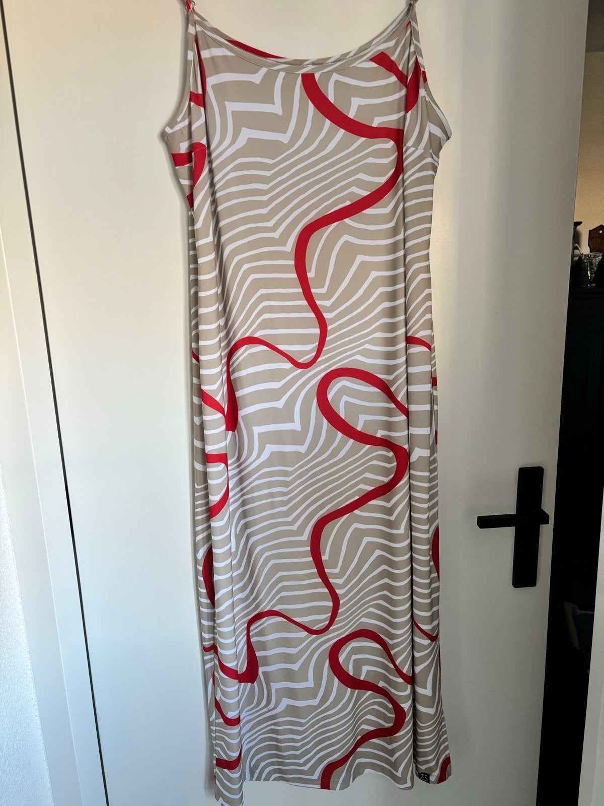 Zoso Maxi jurk met abstracte print, Maat 38/40 (M), Meerkleurig, Ophalen of Verzenden, Zo goed als nieuw