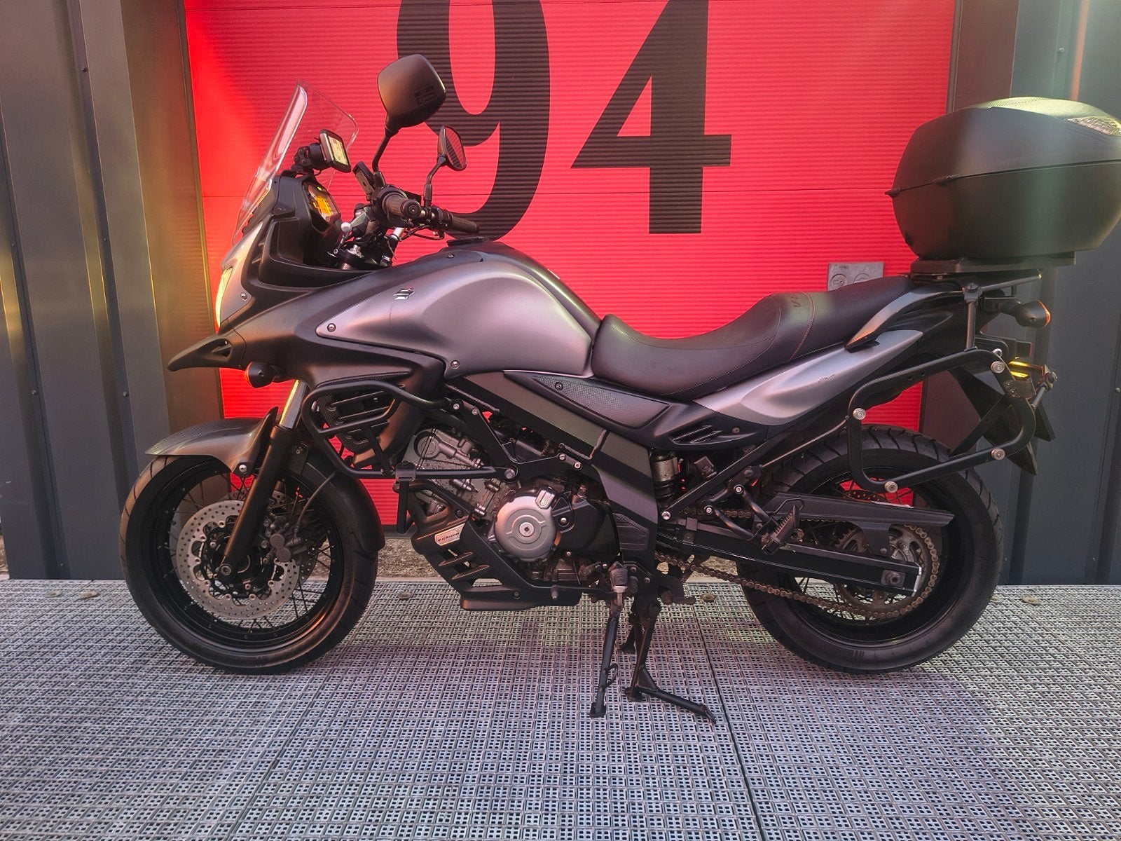 Suzuki V-Strom DL650 XTA | 2016 | 35.xxx km | Spaakwielen, 2 cilinders, Gebruikt, Particulier, Toermotor