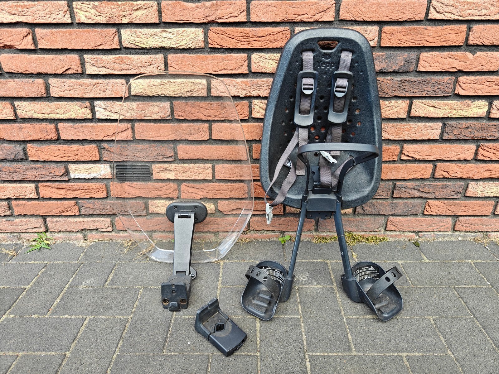 Yepp fietsstoeltje met windscherm, Ophalen, Yepp, Gebruikt, Voetsteuntjes