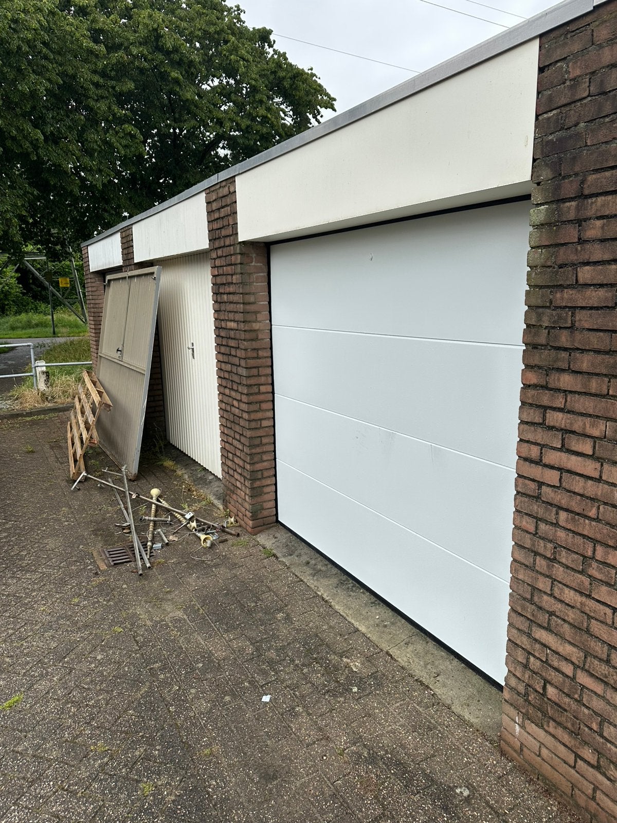 Alle maten NIEUWE Garagedeuren Gratis inmeten NL Actie, Ophalen of Verzenden, 120 cm of meer, 215 cm of meer, Garagedeur