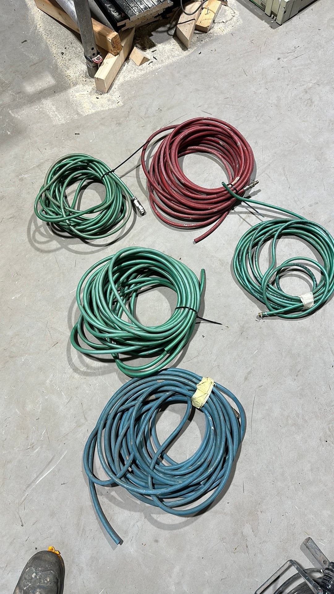 Luchtslang compressorslang, 100 liter of meer, Ophalen, Minder dan 200 liter/min